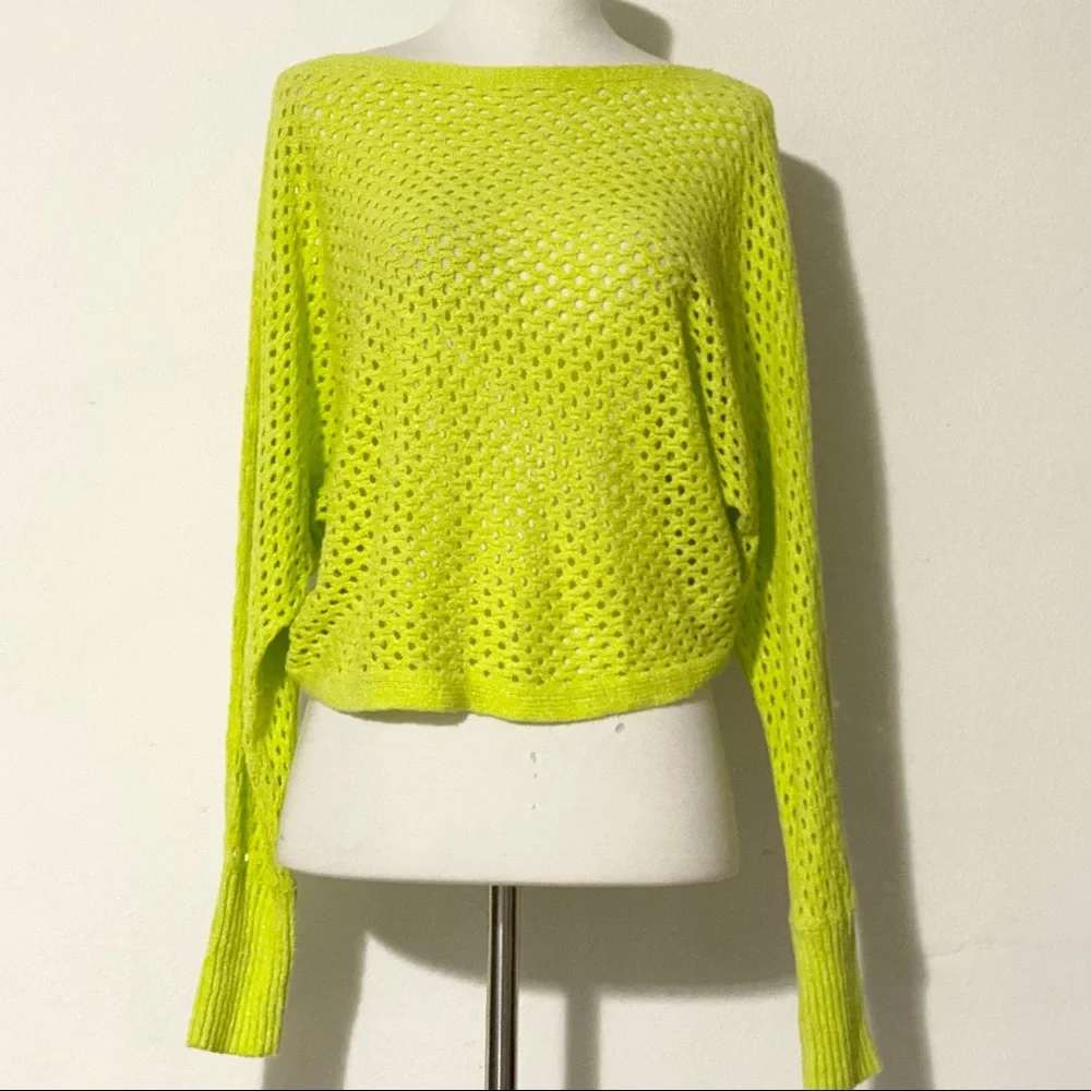 EXPRESS Neon Green Net Sweater - Picture 1 of 4